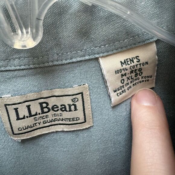 LL BEAN Button Down Short Sleeve Green Shirt Mens Size Medium Cotton Collared - Picture 3 of 4